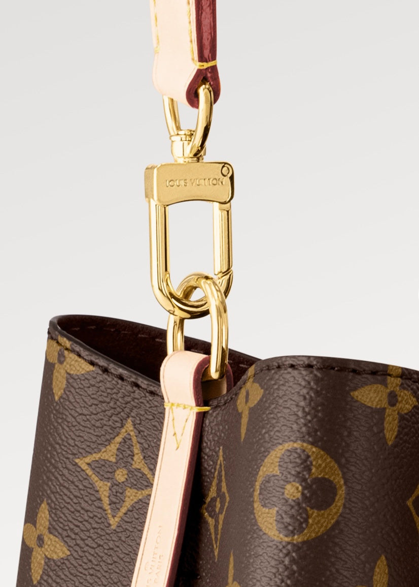 LV Luxury Element Elegant Mini Bucket Bag: Timeless Design Meets Modern Functionality LV014