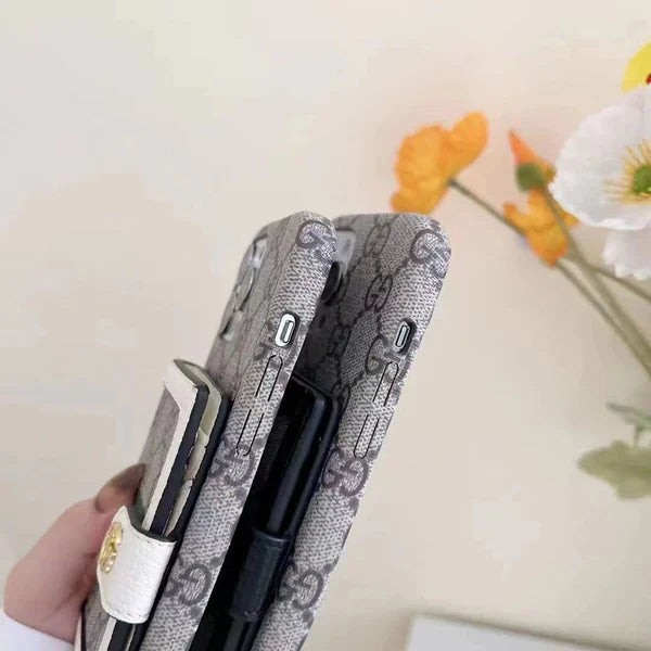 Light Luxury iPhone Case(With chain)