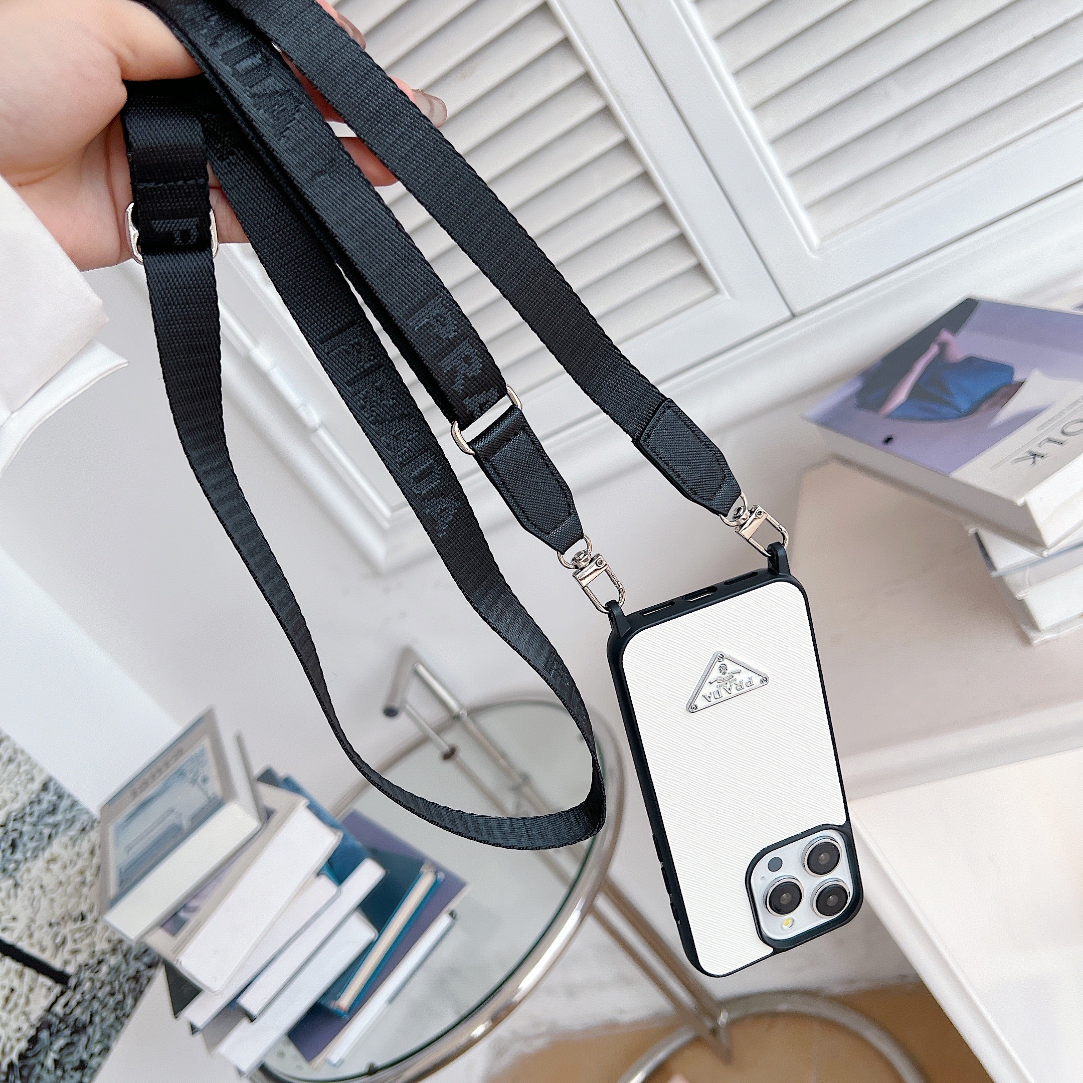 Leather PR Case With Strap For iPhone White-PGS241837-GTOCASE