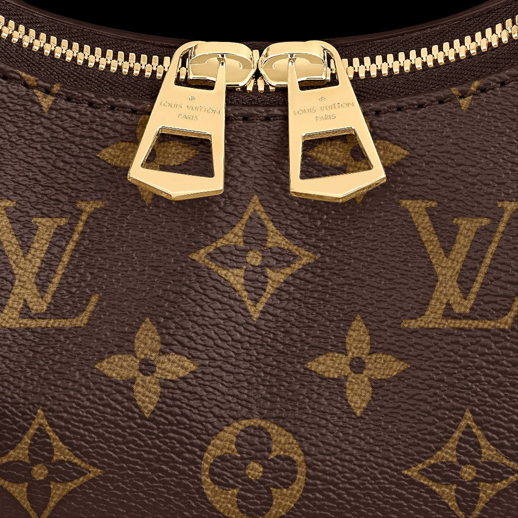 LV Luxury Element  Monogram Handbag with Gold Chain Strap - Ultimate Luxury Must-Have Black Horn LV01