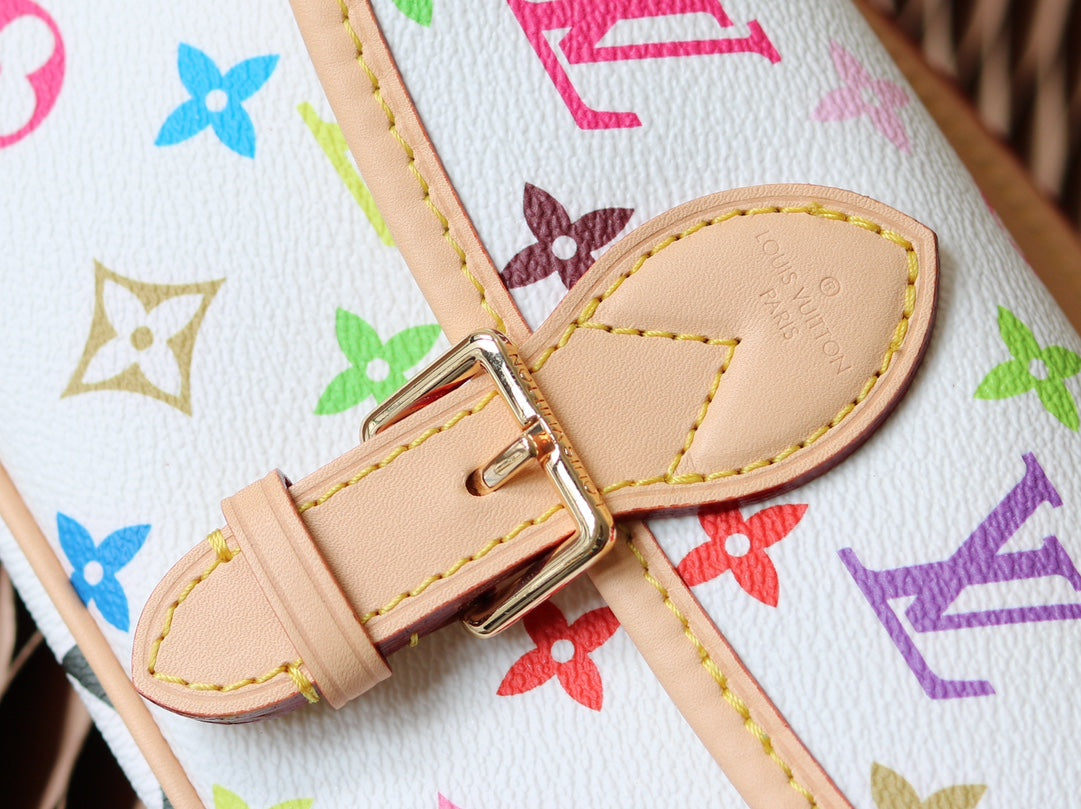 LV Luxury Element Nano Diane Mini Handbag: Chic Design with Detachable Strap and Multiple Carry Options LV021