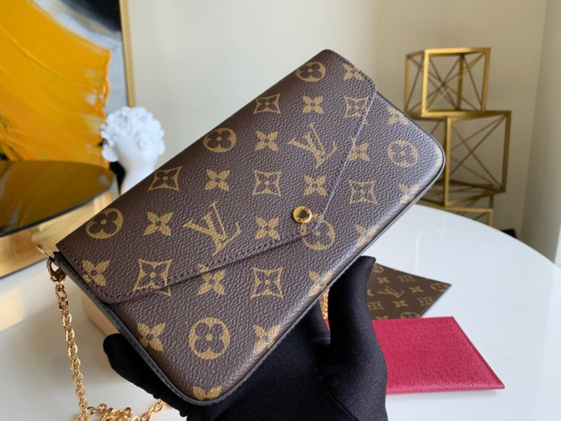 LV Luxury Element  Chic Brown Mini Crossbody Bag with Gold Hardware & Removable Organizers LV007