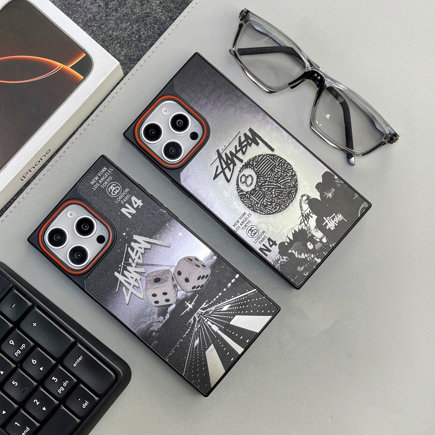 Square  iPhone Case（MagSafe）