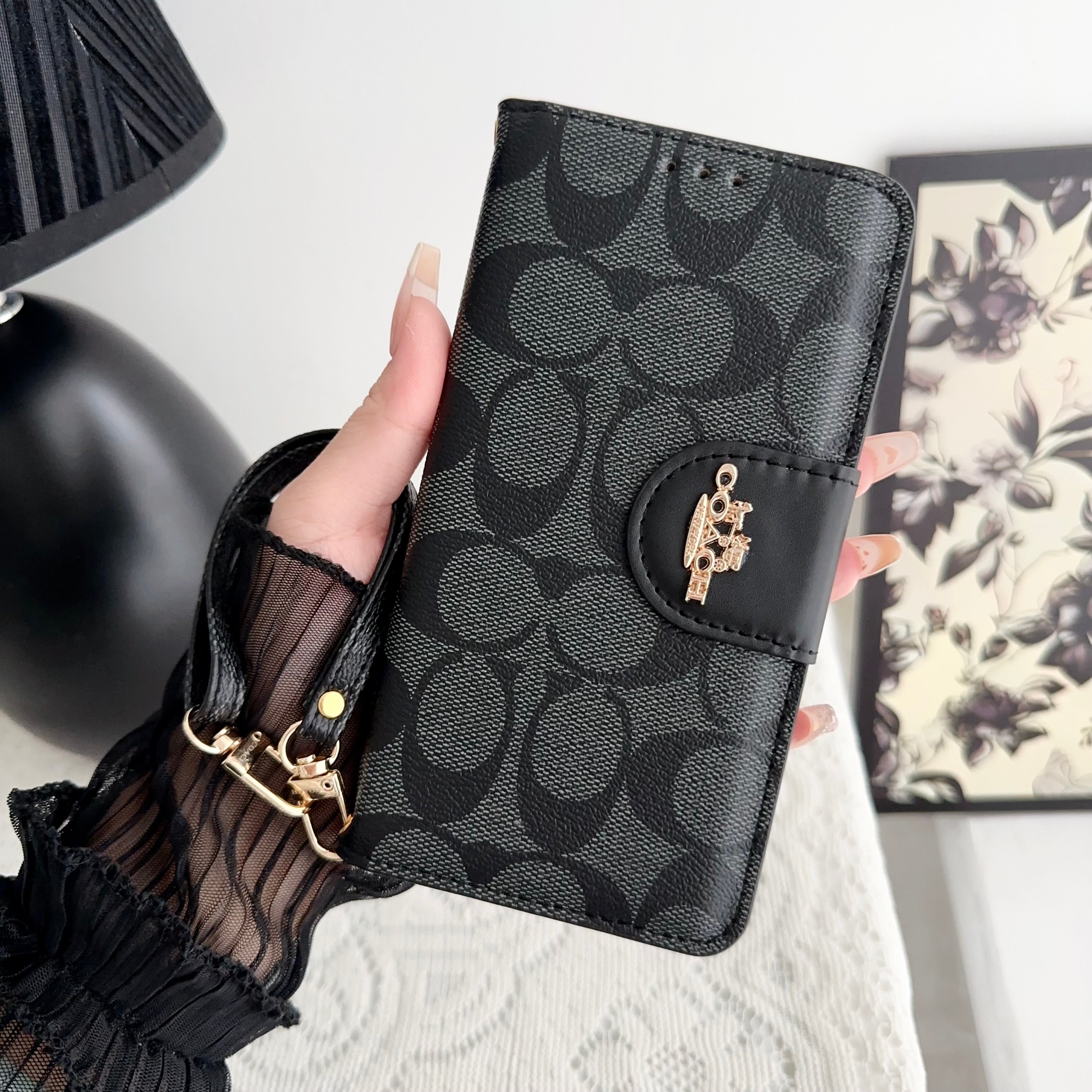 CH  iPhone Case  Leather Flip Case with Card Holder Black-PTK241622-GTOCASE
