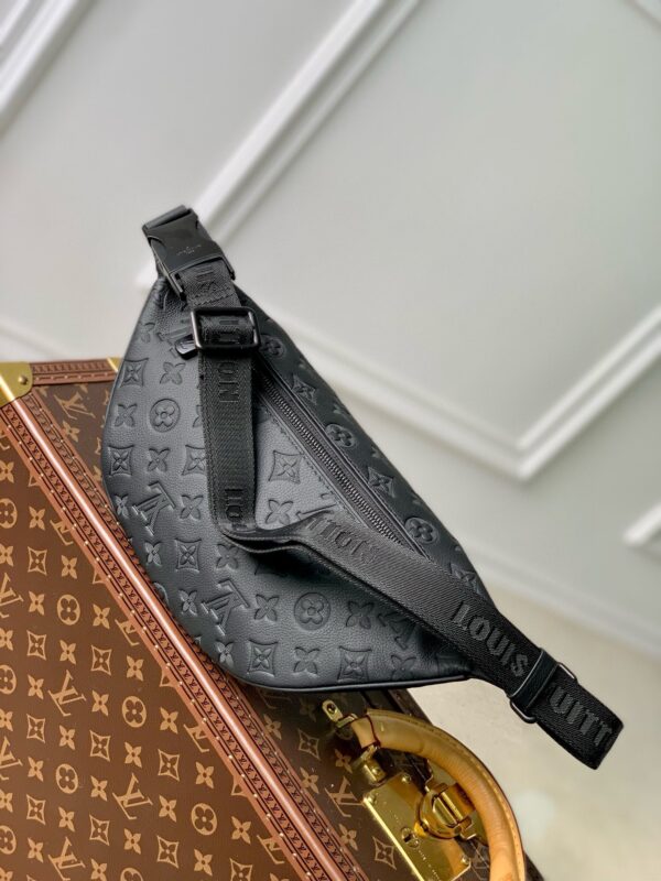 Classic LV Monogram Shadow embossed leather Discovery belt bag