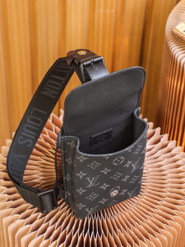 Urban Sling Bag