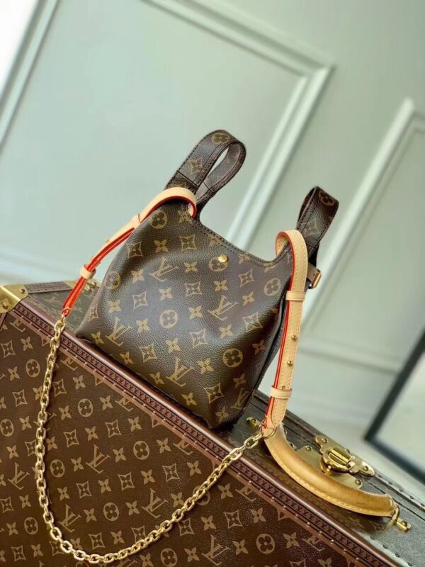 Atlantis BB Handbag