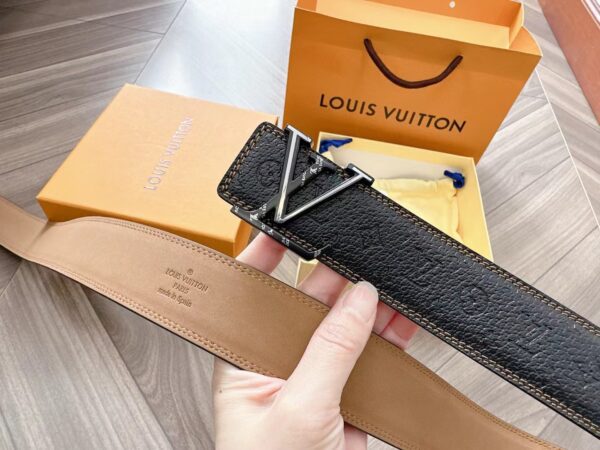 Business Essentials Leather Belt