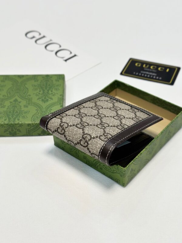 Bifold Short Wallet