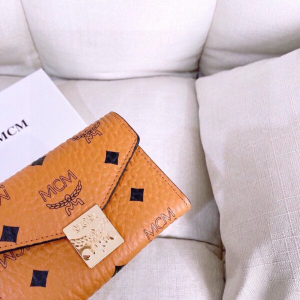 New Tri-Fold Luxury Wallet