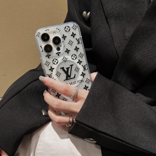 LV magnetic phone case