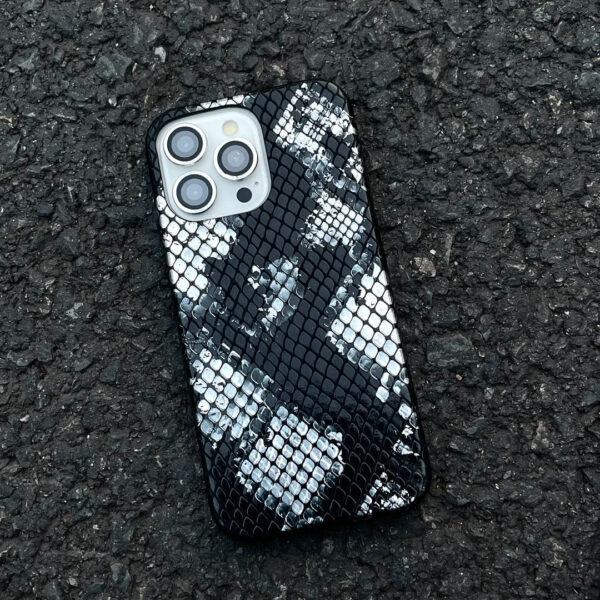 Light Luxury iPhone Case（Magnetic attraction）
