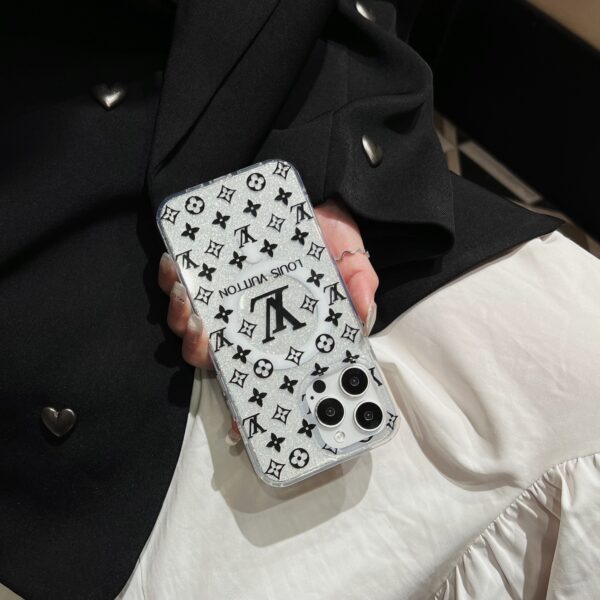 LV magnetic phone case